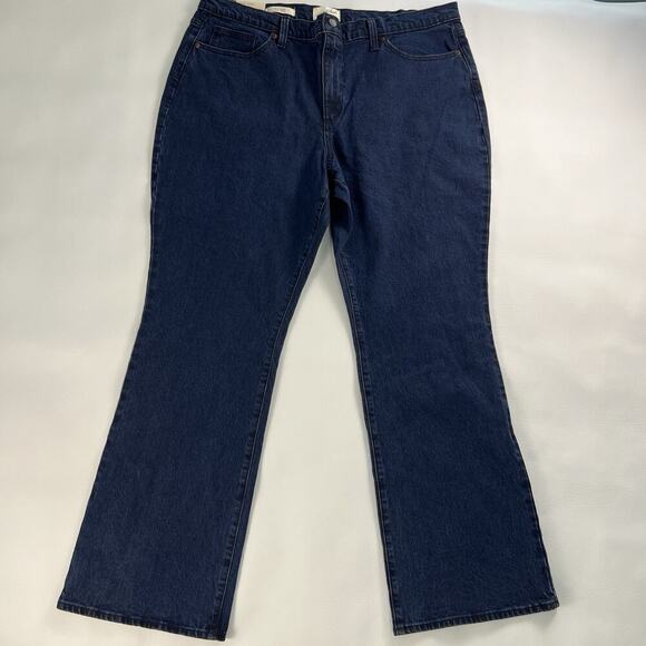Universal Thread Women's Jeans High Rise Vintage Bootcut Size 18 Stretch 18x34 - Picture 1 of 15